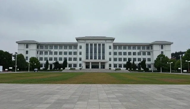空气检测设备在家庭场景中的常见问题与维护方法